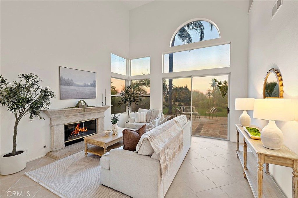 29562 Avante, Laguna Niguel — interior